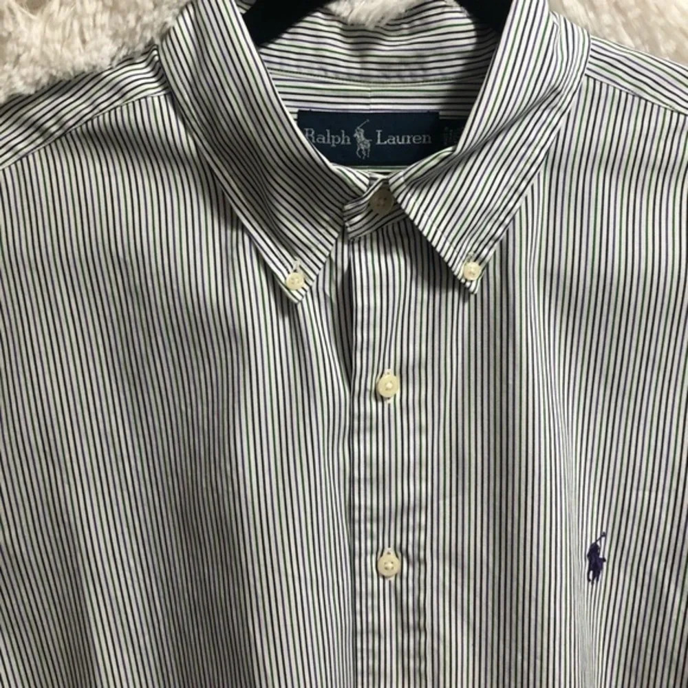 Ralph Lauren button up shirt 17.5 34/35